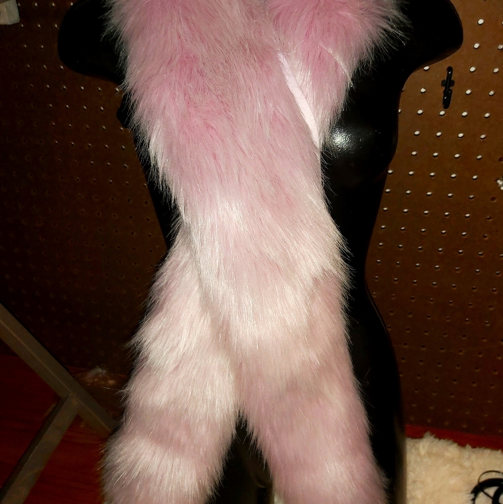Fluffy pink scarf